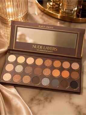 Nude Layers 24-Color Eyeshadow Palette — Warm Brown & Gold Tones